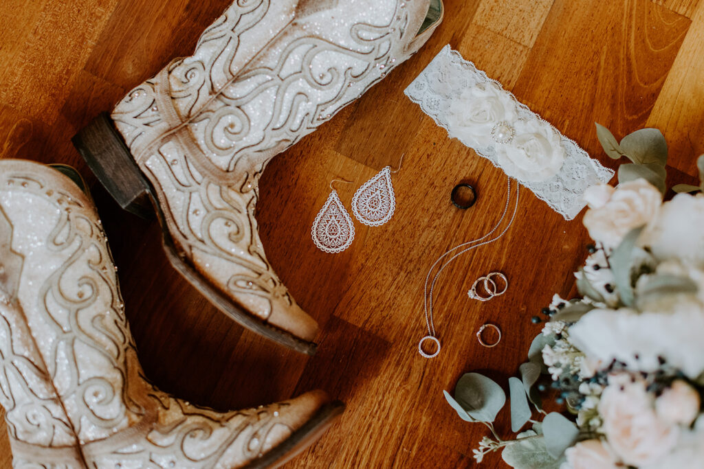 Savannah wore sparkly cowboy boots on her wedding day in the Smoky Mountains